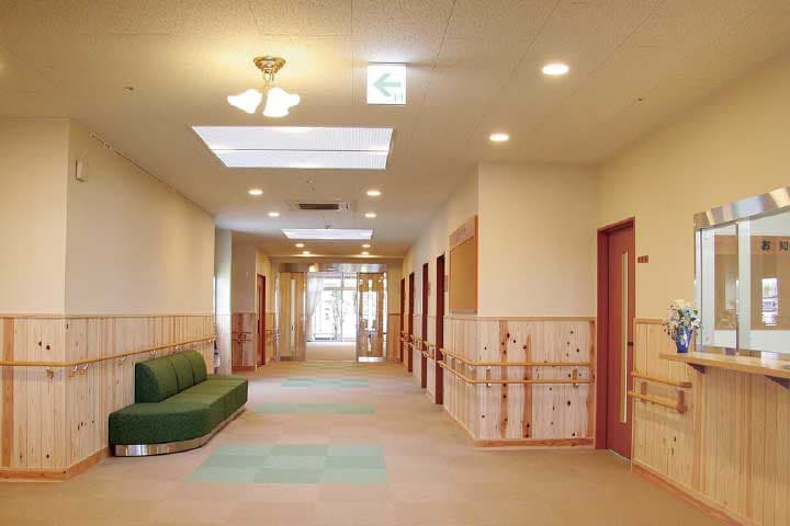 湖西白萩 ロビー